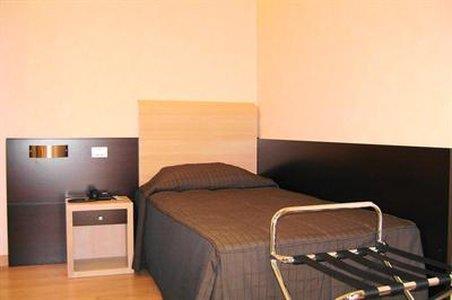 Eh Suites Rome Airport Euro House Hotels Fiumicino Dış mekan fotoğraf