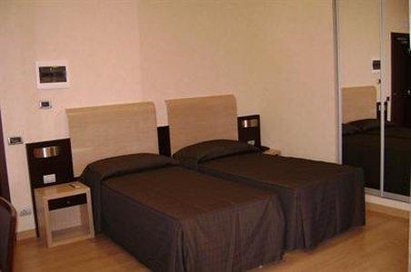 Eh Suites Rome Airport Euro House Hotels Fiumicino Dış mekan fotoğraf