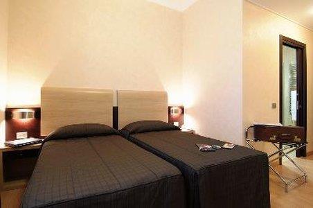 Eh Suites Rome Airport Euro House Hotels Fiumicino Dış mekan fotoğraf